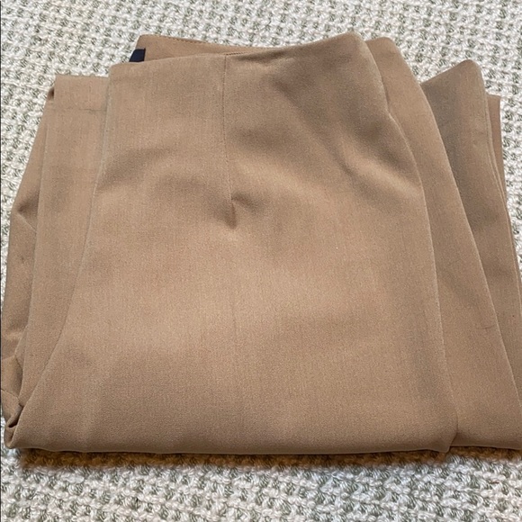 Tan pleated dress pants - Picture 2 of 4
